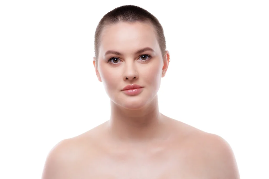 Pour quelle coupe de cheveux opter avec un visage rond : les bonnes idées