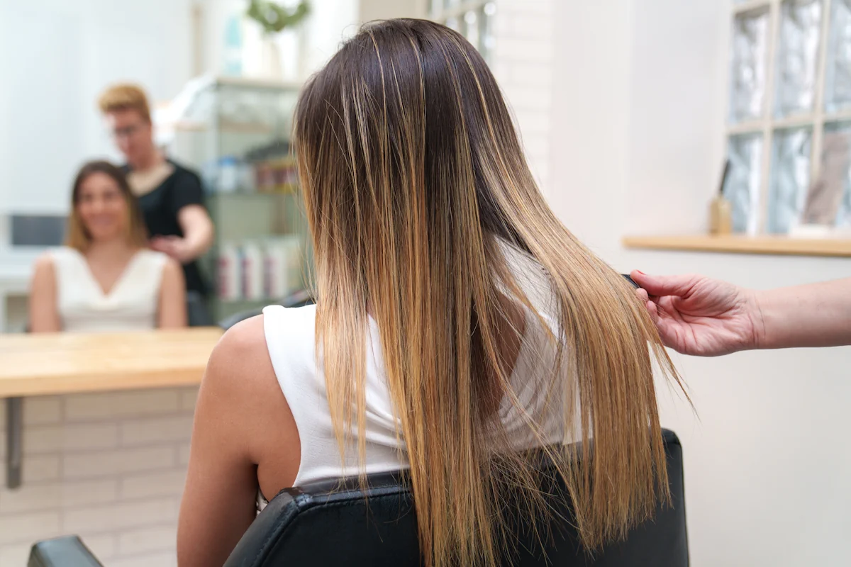 Voici les erreurs que commettent les coiffeurs lorsqu'ils font des dégradés